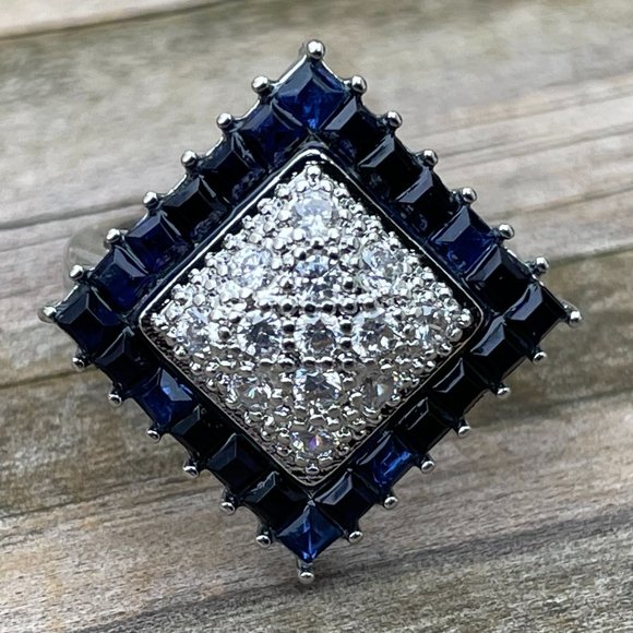 Women Ring Silver Tone Fashion Zircon Cluster Jewe - Picture 3 of 11